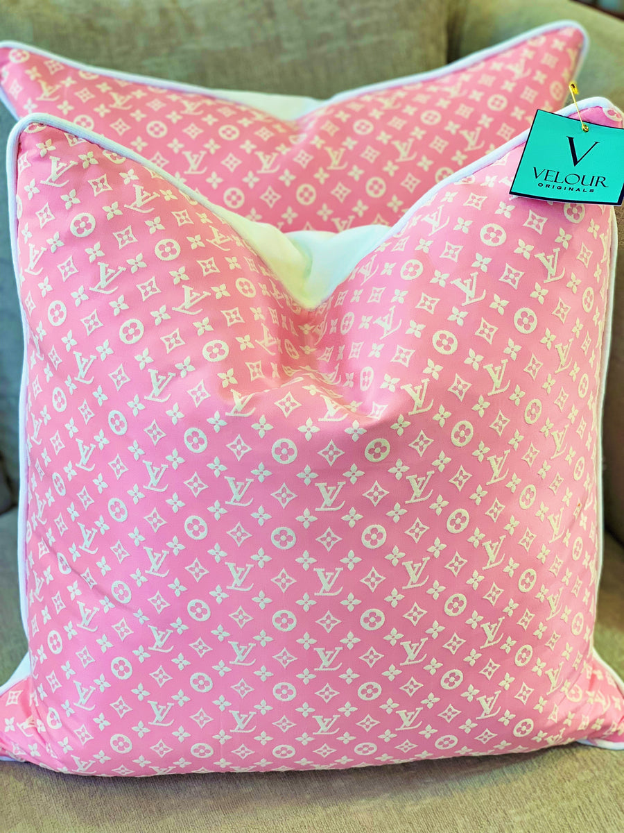 ribben forhandler Taktil sans Pink LV velvet pillows – Velour Originals